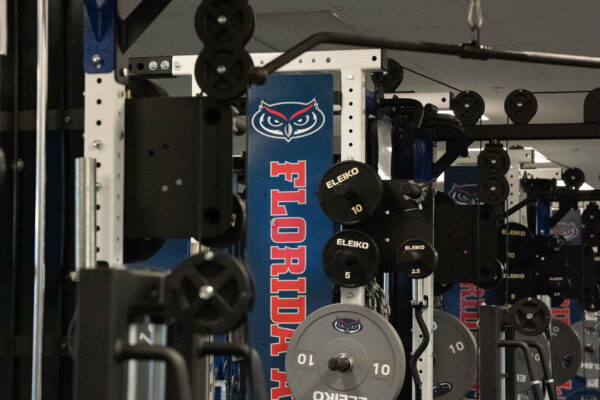 florida-atlantic-university-samson-43