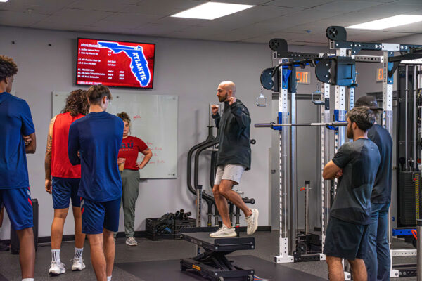 florida-atlantic-university-samson-77