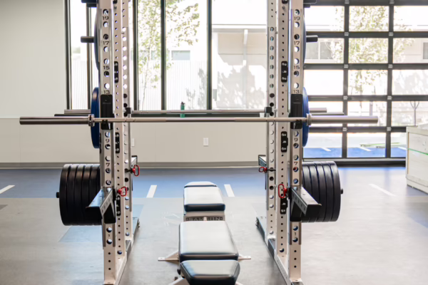 st-andrews-austin-tx-high-school-weight-room-23