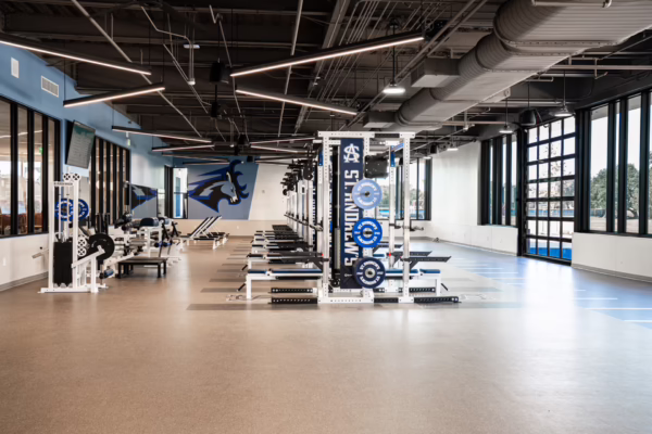 st-andrews-austin-tx-high-school-weight-room-37
