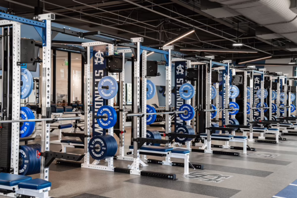 st-andrews-austin-tx-high-school-weight-room-47