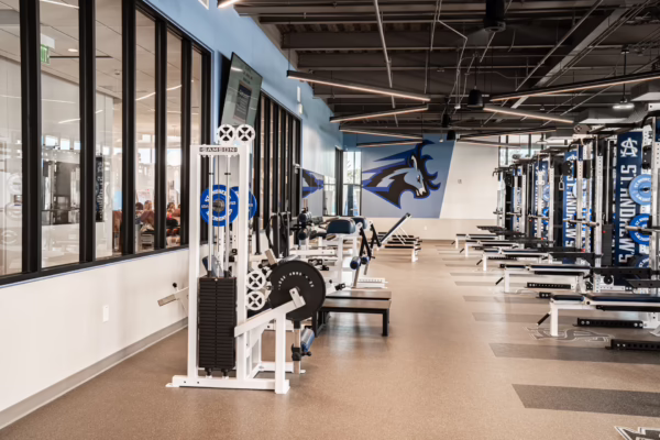st-andrews-austin-tx-high-school-weight-room-49