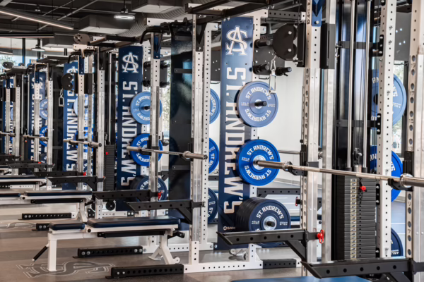 st-andrews-austin-tx-high-school-weight-room-51