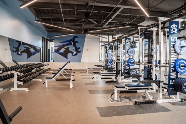st-andrews-austin-tx-high-school-weight-room-64