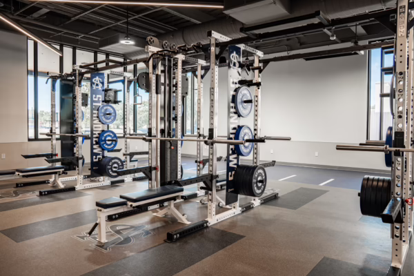 st-andrews-austin-tx-high-school-weight-room-65