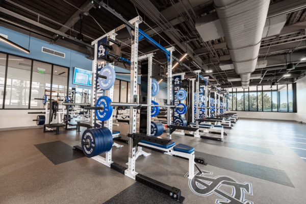 st-andrews-austin-tx-high-school-weight-room-71