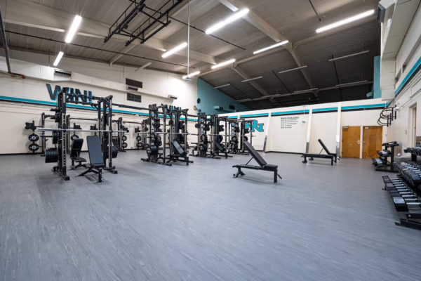 Del-Norte-Albuquerque-New-Mexico-High-School-weightroom-