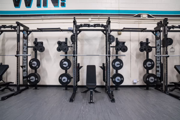 Del-Norte-Albuquerque-New-Mexico-High-School-weightroom--16