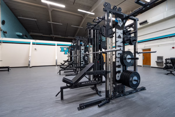 Del-Norte-Albuquerque-New-Mexico-High-School-weightroom--5